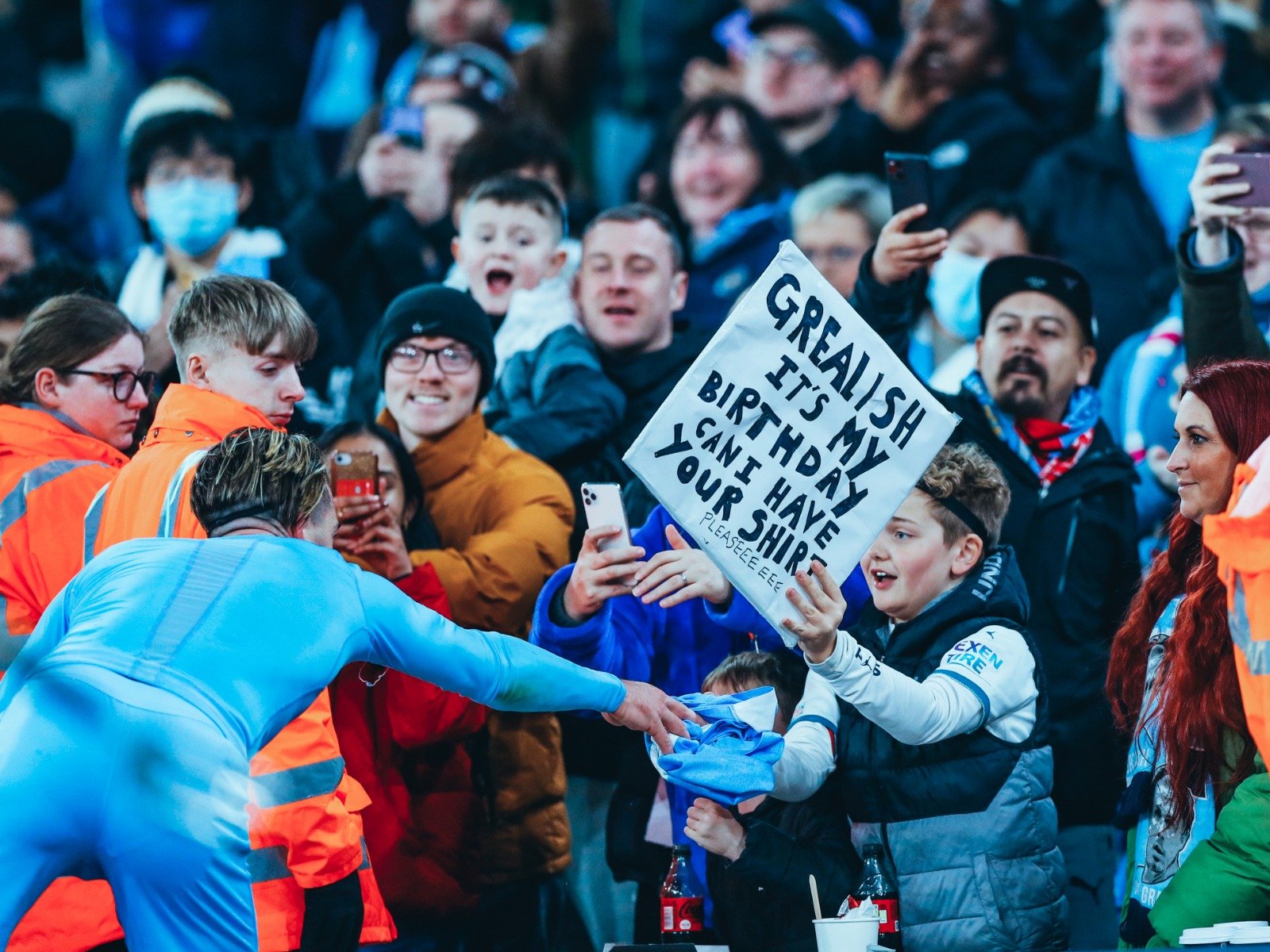 是拜仁中后 是拜仁中后